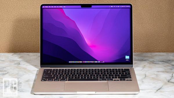 Apple MacBook Air (2022, M2)